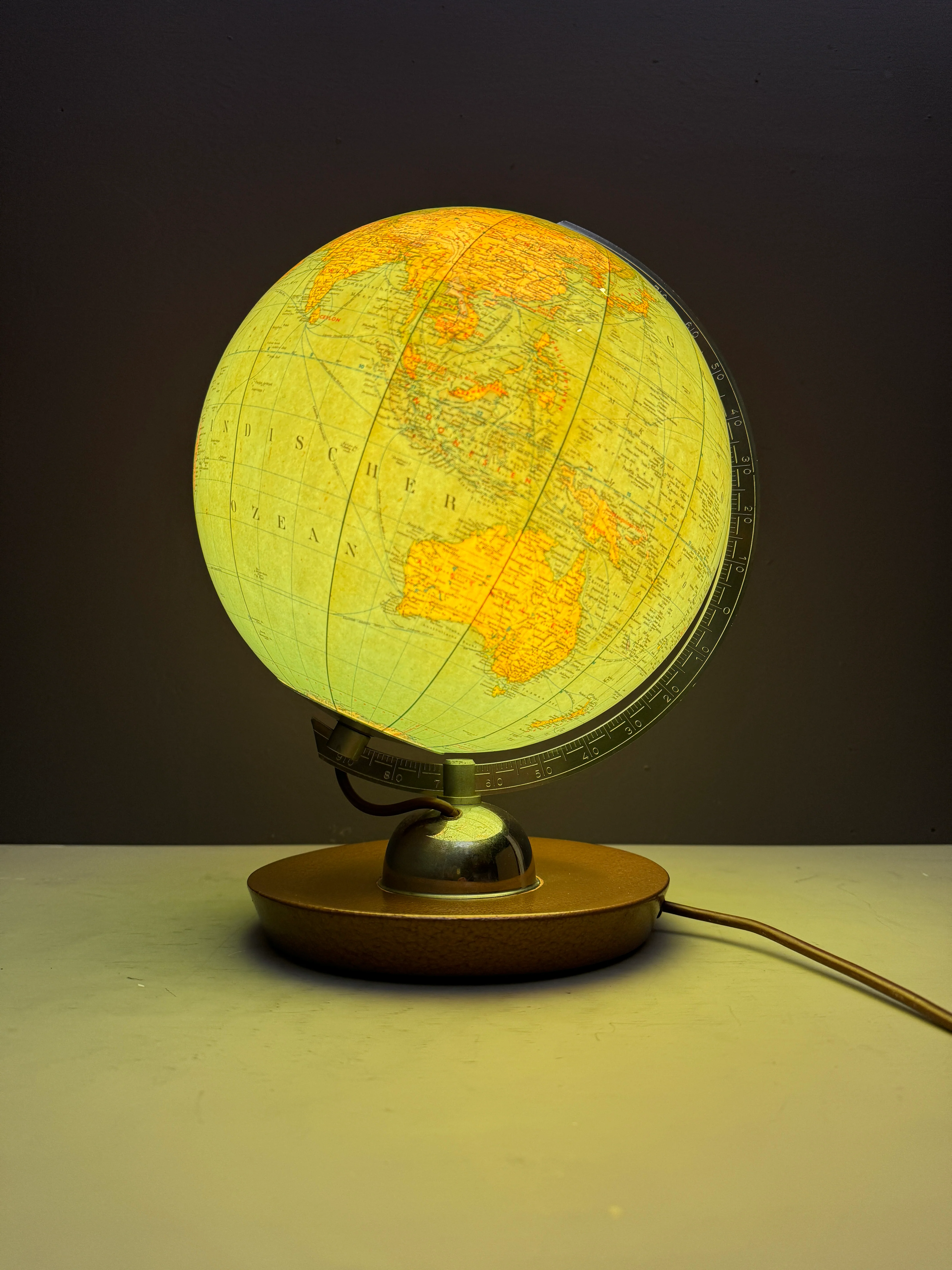 Vintage 1960s German Glass Globe Lamp By JRO Globus Munchen - Image 2
