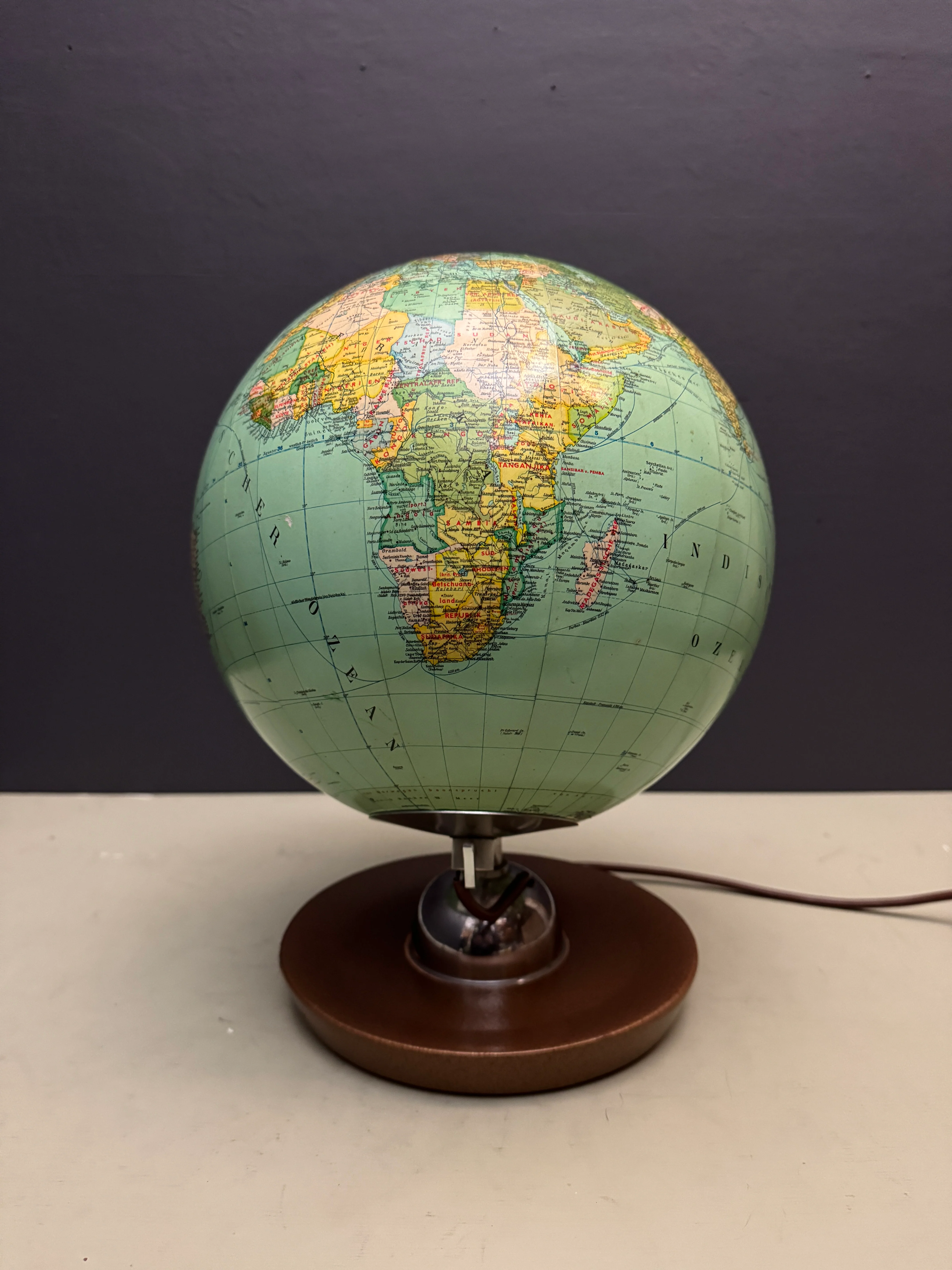 Vintage 1960s German Glass Globe Lamp By JRO Globus Munchen - Image 3