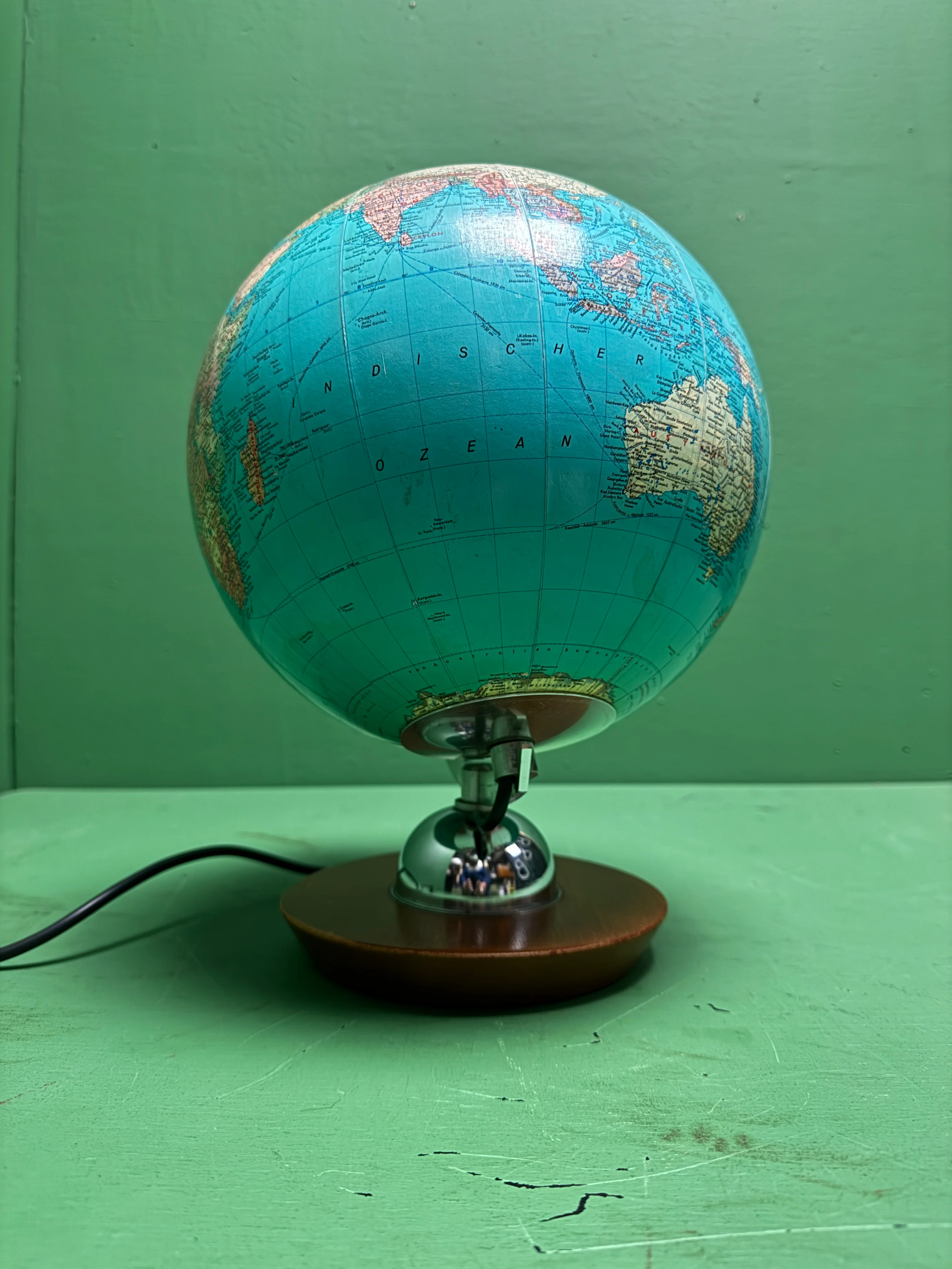 Vintage 1960s German Glass Globe Lamp By JRO Globus Munchen - Image 5