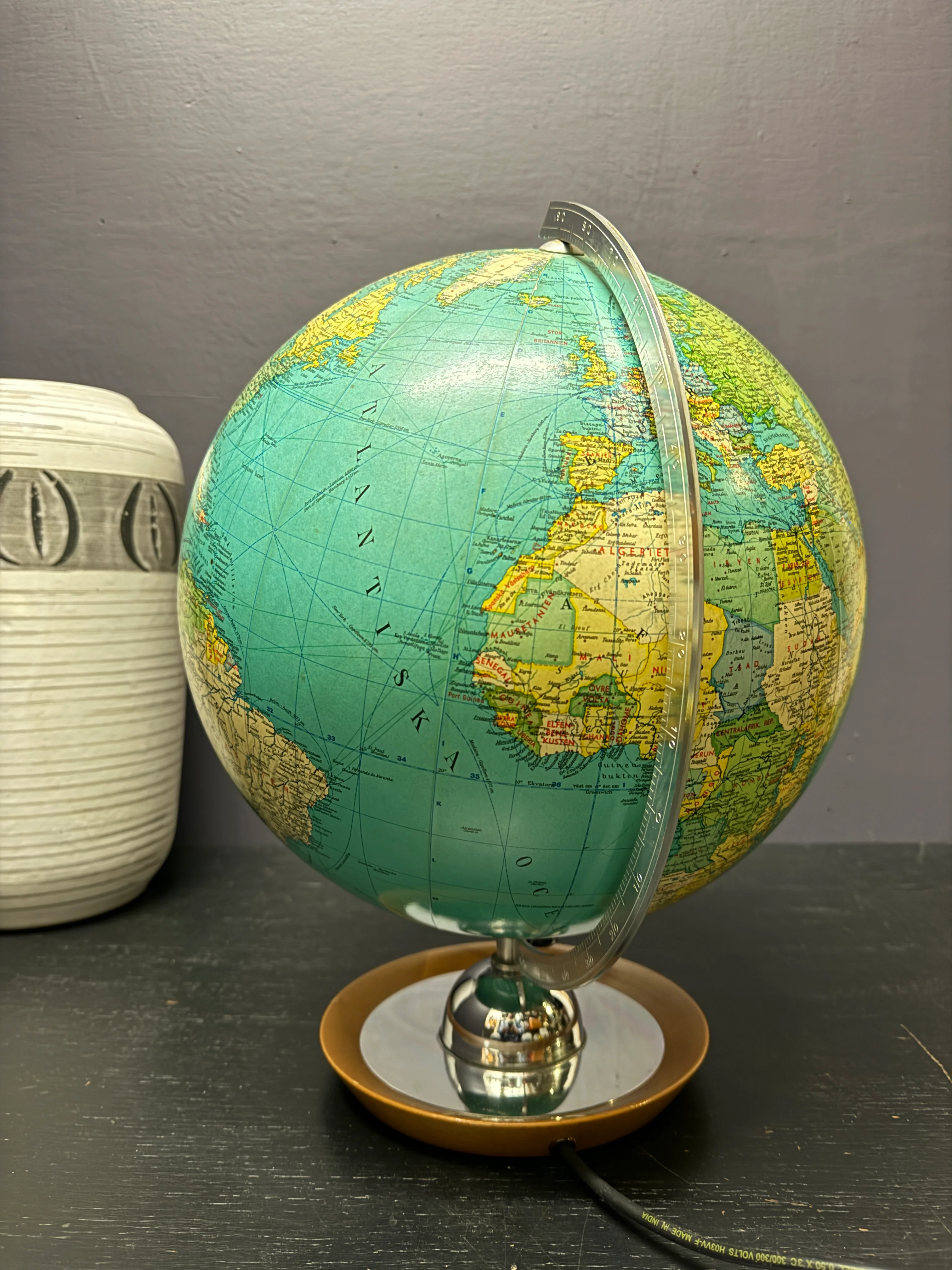 Vintage 1970s German Glass Globe Lamp By JRO Globus Munchen - Image 5
