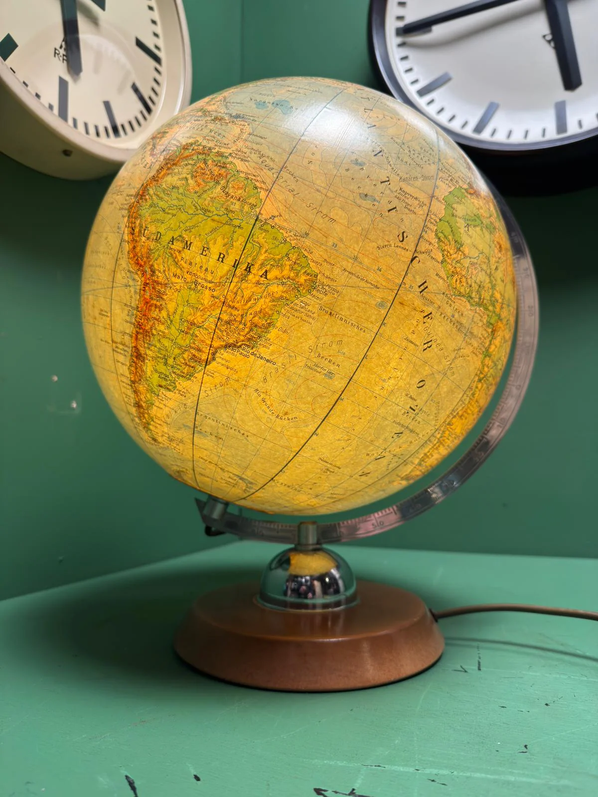 Vintage 1960s German Glass Globe Lamp By JRO Globus Munchen - Image 7