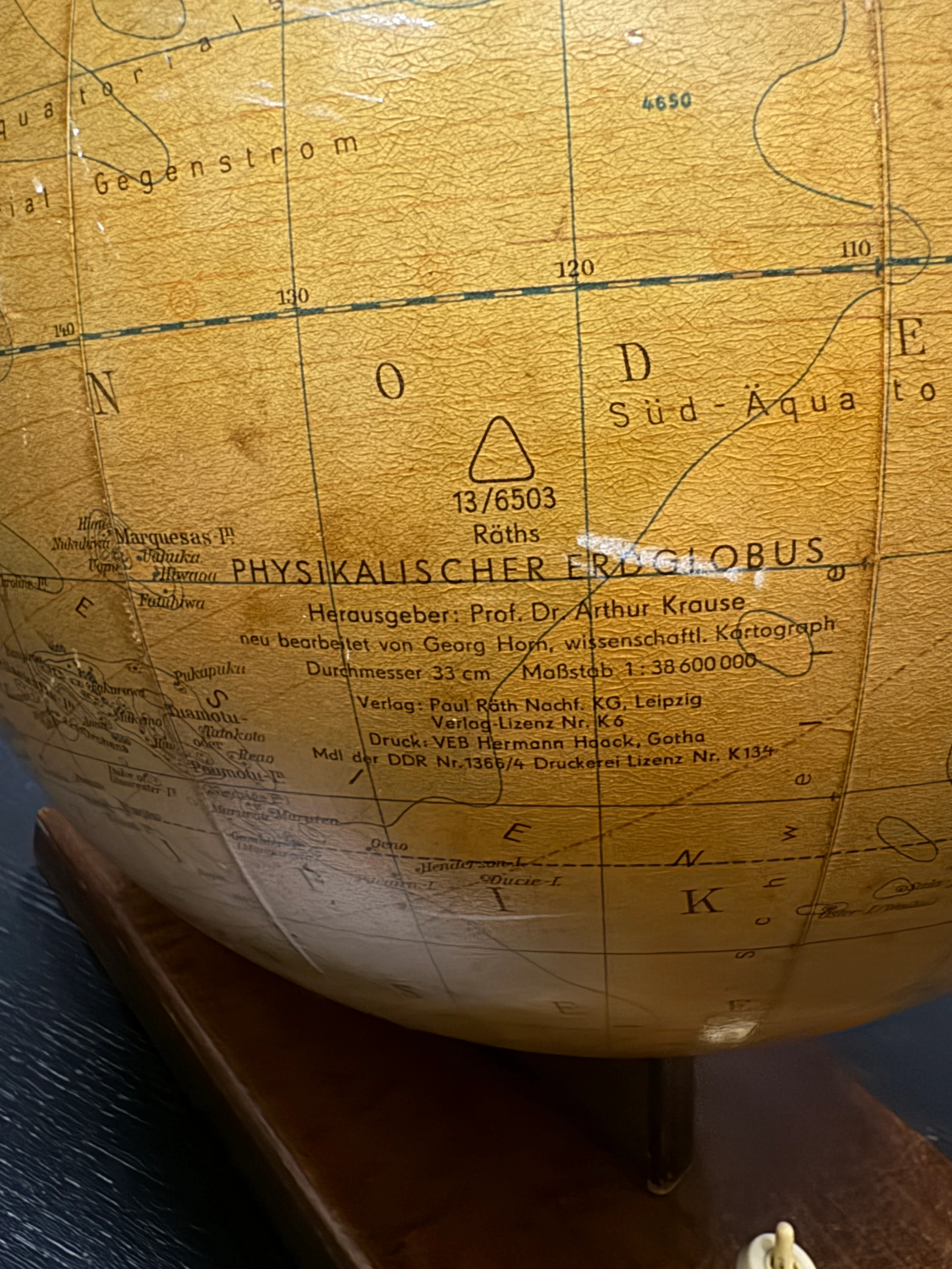 Vintage 1960s Glass Earth Globe Lamp By Rath Germany - Image 10